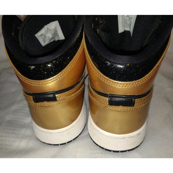 Nike Air Jordan Shoes 1 Mid SE GS Kids Size 6.5Y Black Metallic Gold DR6967-071 - Picture 6 of 11